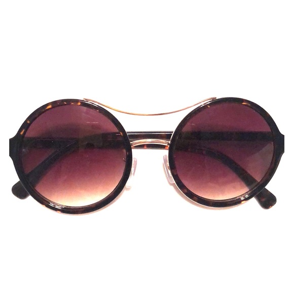 Sunglasses - Picture 1 of 1